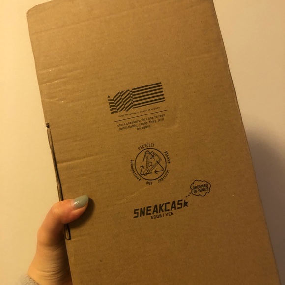 Brand new Golden Goose sneakers GGDB - Picture 7 of 10